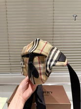 Load image into Gallery viewer, BUR138 Check Belt Bag / 11.8x5.1x4.3inch
