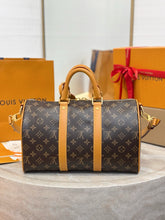 Load image into Gallery viewer, LB1540 LV Keepall Bandoulière 35 / HIGHEST QUALITY VERSION / 34 x 21 x 16 cm
