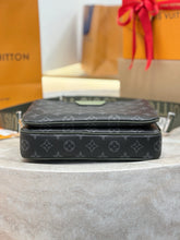 Load image into Gallery viewer, LV1542 LV Trio Messenger Bag / HIGHEST QUALITY VERSION / 25 x 18.5 x 7 cm
