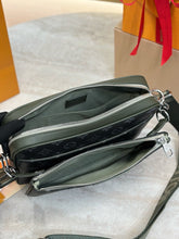 Load image into Gallery viewer, LV1542 LV Trio Messenger Bag / HIGHEST QUALITY VERSION / 25 x 18.5 x 7 cm
