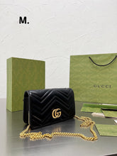 Load image into Gallery viewer, GC557 GG Marmont Chain Wallet / 7.1x4.3x1.5inch
