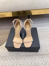 Load image into Gallery viewer, SE1354 Opyum Sandals / Size5-9
