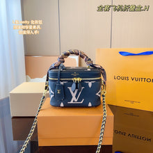 Load image into Gallery viewer, LB802 Vanity PM / 7.5 x 5.1 x 4.3 inches
