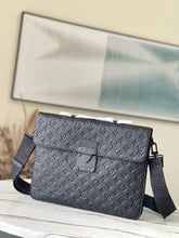 Load image into Gallery viewer, MBG076 S Lock Briefcase / 15.4 x 11.8 x 1.6 inches / HIGHEST QUALITY VERSION
