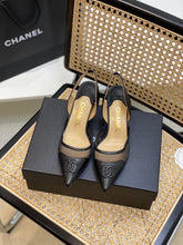 Load image into Gallery viewer, SE1075 CC Slingbacks / Size5-9

