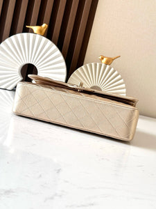 CC1169 Classic Handbag / HIGHEST QUALITY VERSION / 6 × 9.9 × 2.5 in
