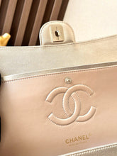 Load image into Gallery viewer, CC1169 Classic Handbag / HIGHEST QUALITY VERSION / 6 × 9.9 × 2.5 in
