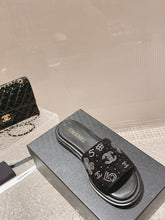 Load image into Gallery viewer, SE1073 CC Mules /  Size5-10
