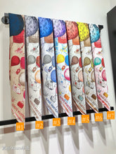 Load image into Gallery viewer, CLTH425 LB Up And Away Square 90 / 35.4 x 35.4 inches
