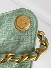 Load image into Gallery viewer, CC1162 CHANEL 25 Small/Medium Handbag / HIGHEST QUALITY VERSION
