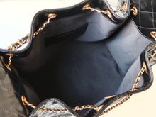 Load image into Gallery viewer, CC1163 CHANEL 25 Small/Medium Handbag / HIGHEST QUALITY VERSION

