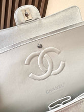 Load image into Gallery viewer, CC1170 Classic Handbag / HIGHEST QUALITY VERSION / 6 × 9.9 × 2.5 in

