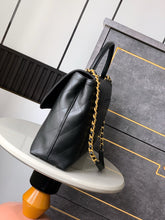 Load image into Gallery viewer, CC1171 Medium/Large/Maxi Flap Bag with Top Handle / HIGHEST QUALITY VERSION
