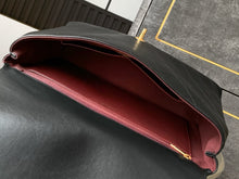 Load image into Gallery viewer, CC1171 Medium/Large/Maxi Flap Bag with Top Handle / HIGHEST QUALITY VERSION
