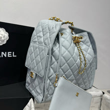 Load image into Gallery viewer, CC1165 CHANEL 25 Small/Medium Handbag / HIGHEST QUALITY VERSION
