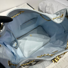 Load image into Gallery viewer, CC1165 CHANEL 25 Small/Medium Handbag / HIGHEST QUALITY VERSION
