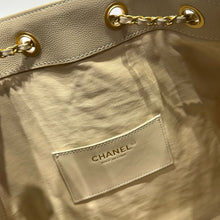 Load image into Gallery viewer, CC1164 CHANEL 25 Small/Medium Handbag / HIGHEST QUALITY VERSION
