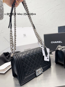 CC765 Small/Medium Leboy Shoulder Bag