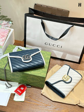 Load image into Gallery viewer, GC631 GG Marmont Mini Bag / 8&quot;W x 5&quot;H x 2.5&quot;D
