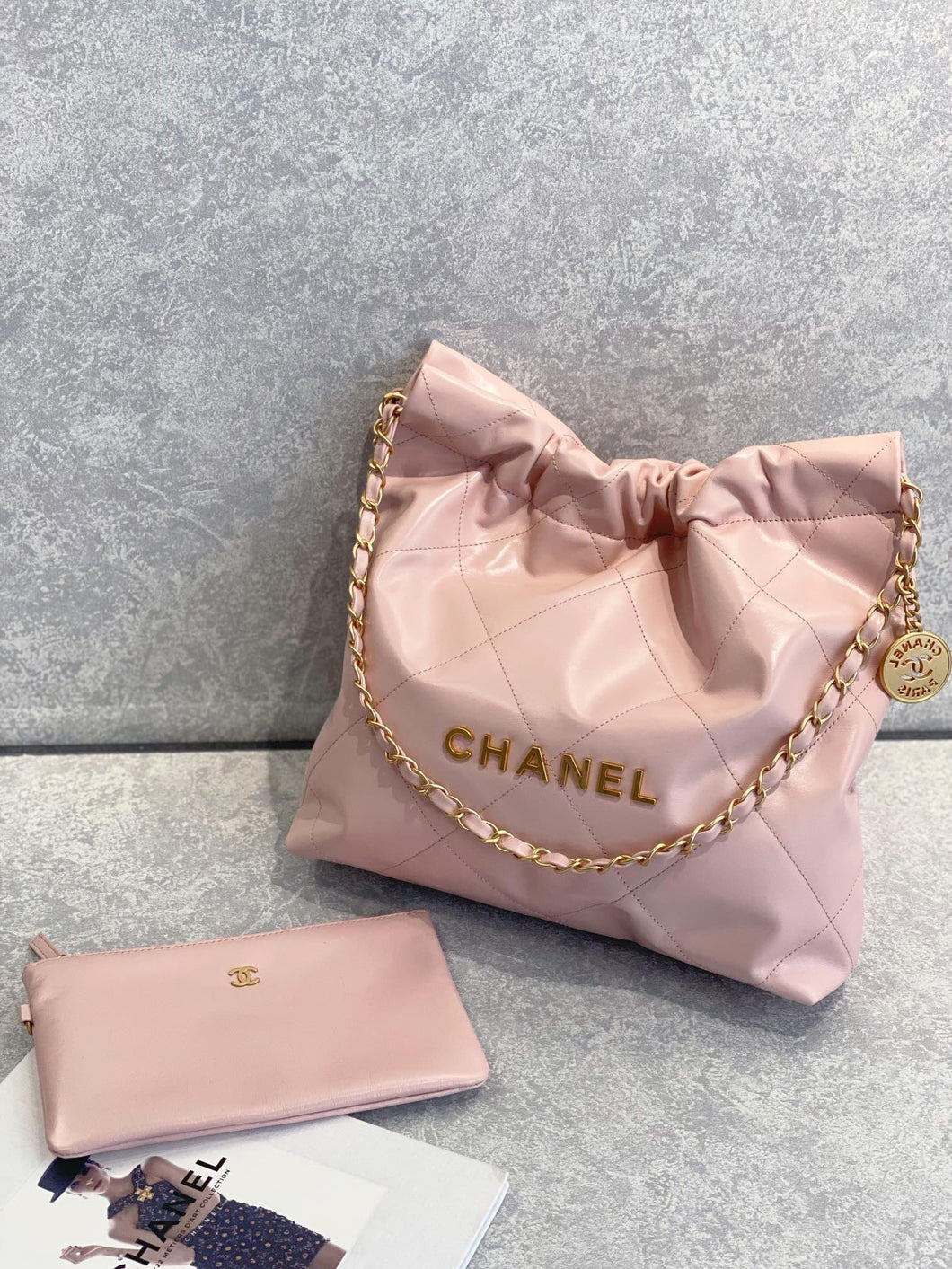 CC715 CC 22 Handbag / HIGHEST QUALITY VERSION / Small/Medium