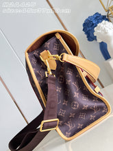 Load image into Gallery viewer, LB1548 LOUIS VUITTON Jet Lag Bag / HIGHEST QUALITY VERSION  / 45 x 37 x 19 cm

