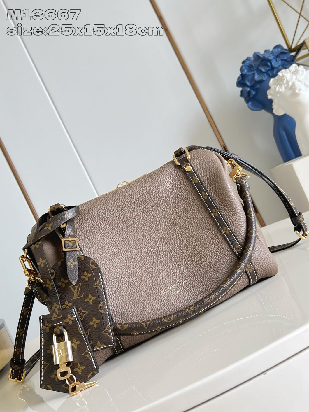 LB1275 NEW LV Fall-Winter 2025-2026 Size PM/GM / HIGHEST QUALITY VERSION