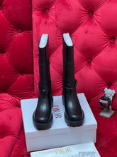 Load image into Gallery viewer, SE1732 DIOR D-Town Boot / Size-11
