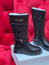 Load image into Gallery viewer, SE1732 DIOR D-Town Boot / Size-11
