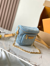 Load image into Gallery viewer, LB1186 Mini Bumbag / HIGHEST QUALITY VERSION /  6.7 x 4.7 x 3.7 inches
