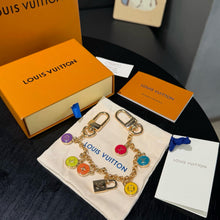 Load image into Gallery viewer, JW1016 LV Confetti Chain Bag Charm
