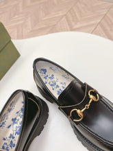 Load image into Gallery viewer, SE1513 GUCCI Women&#39;s Lug Sole Loafer with Horsebit/ Size5-11
