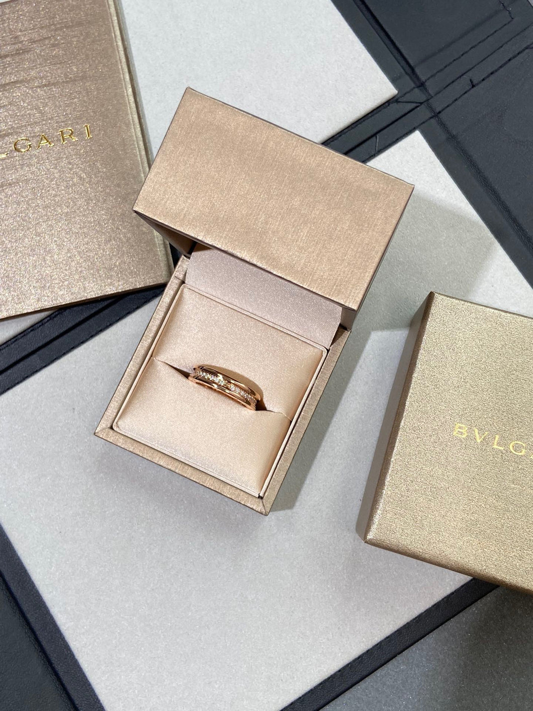 JW757 Bvlgari Rings