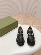 Load image into Gallery viewer, SE1508 Gucci Women&#39;s lug sole loafer / Size5-10
