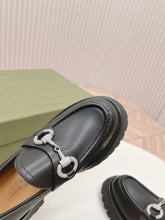 Load image into Gallery viewer, SE1508 Gucci Women&#39;s lug sole loafer / Size5-10

