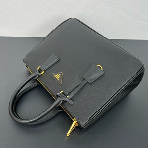 PD325 Large Prada Galleria Saffiano Leather Bag / HIGHEST QUALITY VERSION / 12.6x9.4x5.5inch