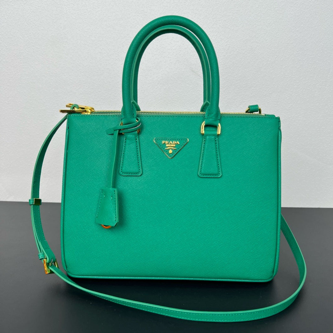 PD328 Large Prada Galleria Saffiano Leather Bag / HIGHEST QUALITY VERSION / 12.6x9.4x5.5inch
