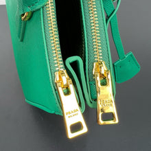 Load image into Gallery viewer, PD328 Large Prada Galleria Saffiano Leather Bag / HIGHEST QUALITY VERSION / 12.6x9.4x5.5inch

