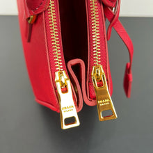 Load image into Gallery viewer, PD329 Large Prada Galleria Saffiano Leather Bag / HIGHEST QUALITY VERSION / 12.6x9.4x5.5inch
