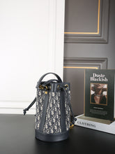 Load image into Gallery viewer, DR542 Mini Backpack / 6.1x9.6inch
