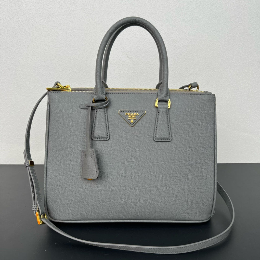 PD330 Large Prada Galleria Saffiano Leather Bag / HIGHEST QUALITY VERSION / 12.6x9.4x5.5inch