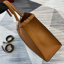 Load image into Gallery viewer, GC697 Large Tote Bag with Hook Closure /  19.7&quot;W x 13.8&quot;H x 6.3&quot;D / HIGHEST QUALITY VERSION
