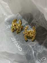 Load image into Gallery viewer, JW1433 Chanel Earrings
