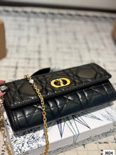 Load image into Gallery viewer, DR519 Miss Caro Top Handle Pouch / 9.5x4.5x5inches
