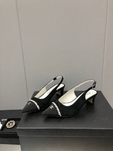 Load image into Gallery viewer, SE1300 CC Slingbacks / Size5-10
