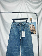 Load image into Gallery viewer, CLTH450 Chanel Jeans / SizeS/M/L
