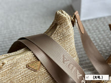 Load image into Gallery viewer, PD291 Prada Re-Edition 2005 Crochet Mini/Small Bag
