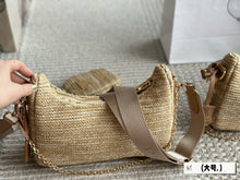 Load image into Gallery viewer, PD291 Prada Re-Edition 2005 Crochet Mini/Small Bag
