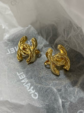 Load image into Gallery viewer, JW1433 Chanel Earrings
