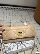 Load image into Gallery viewer, DR519 Miss Caro Top Handle Pouch / 9.5x4.5x5inches
