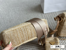 Load image into Gallery viewer, PD291 Prada Re-Edition 2005 Crochet Mini/Small Bag
